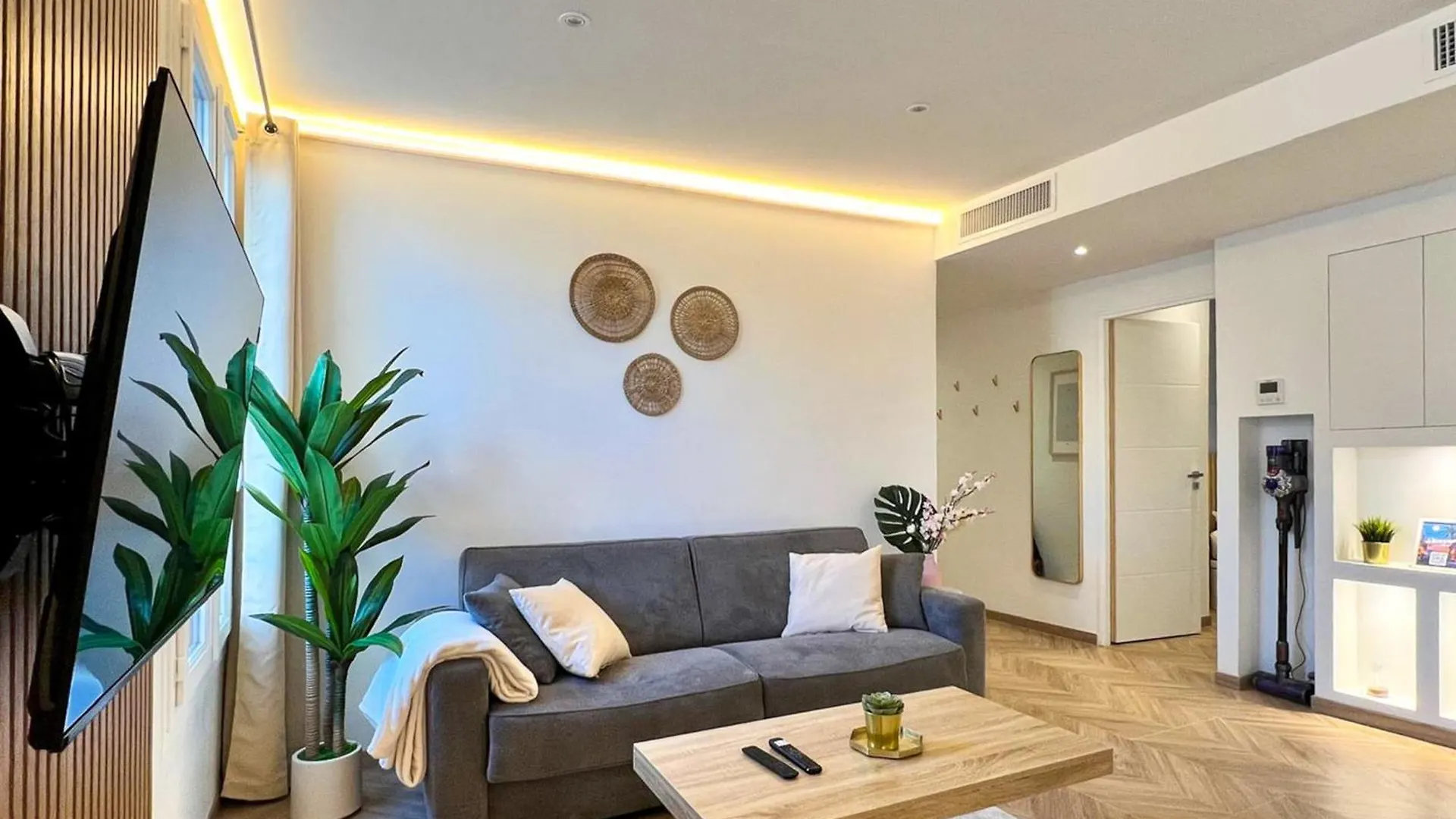 Design Apartment Near The Beaches Of Nice 0*,